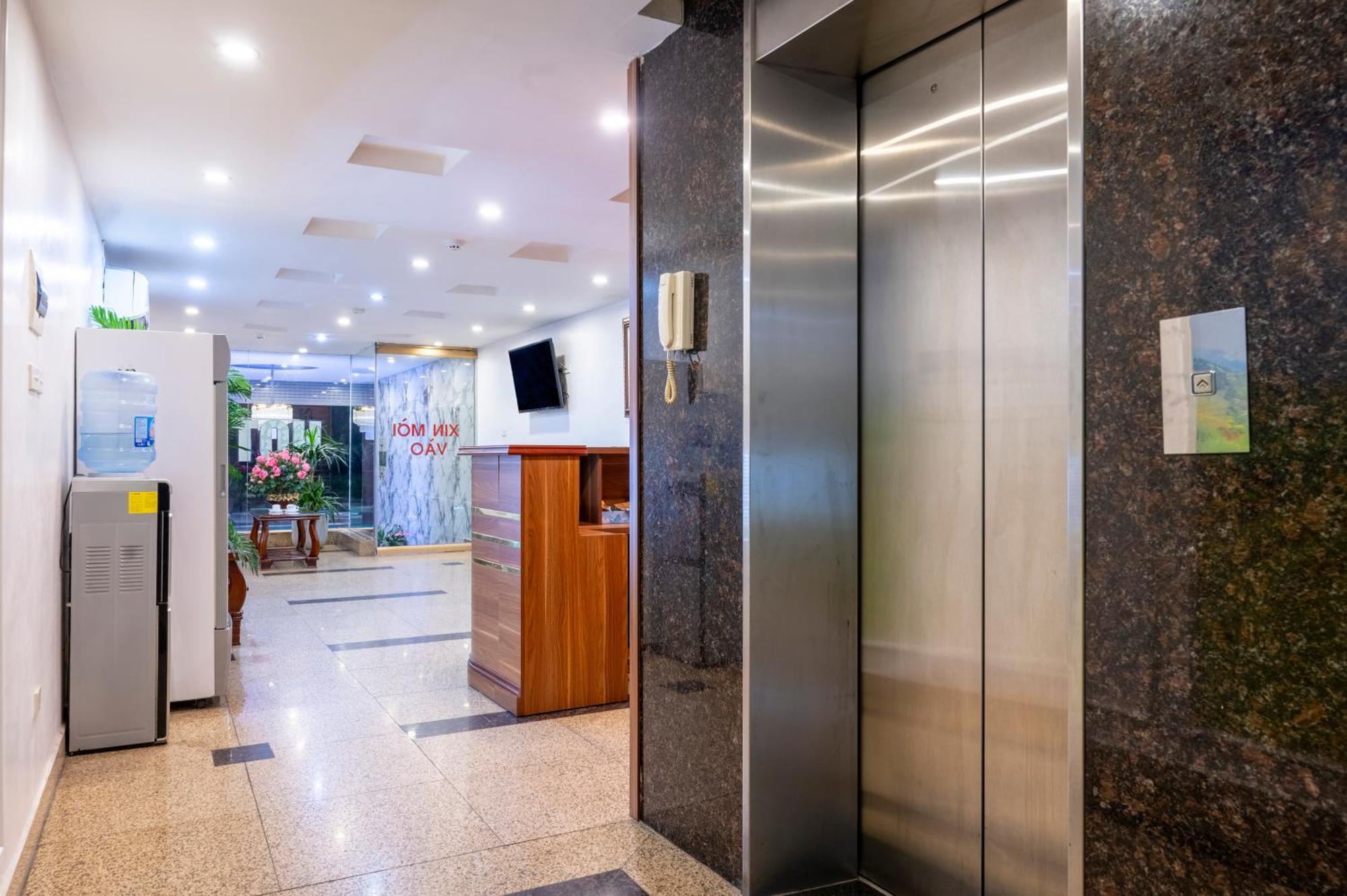 Clover Hanoi Hotel Exterior foto